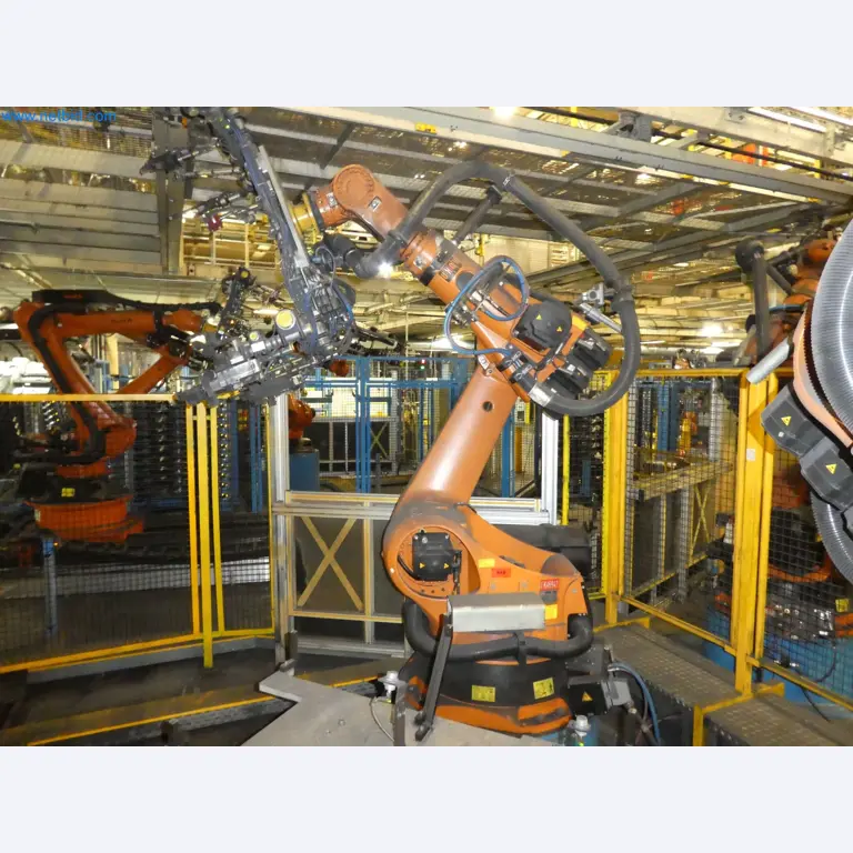 Robots, welding equipment and assembly accessories from the automotive industry-17