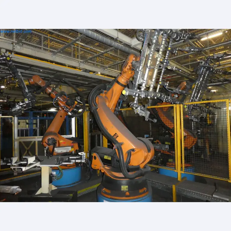 Robots, welding equipment and assembly accessories from the automotive industry-18