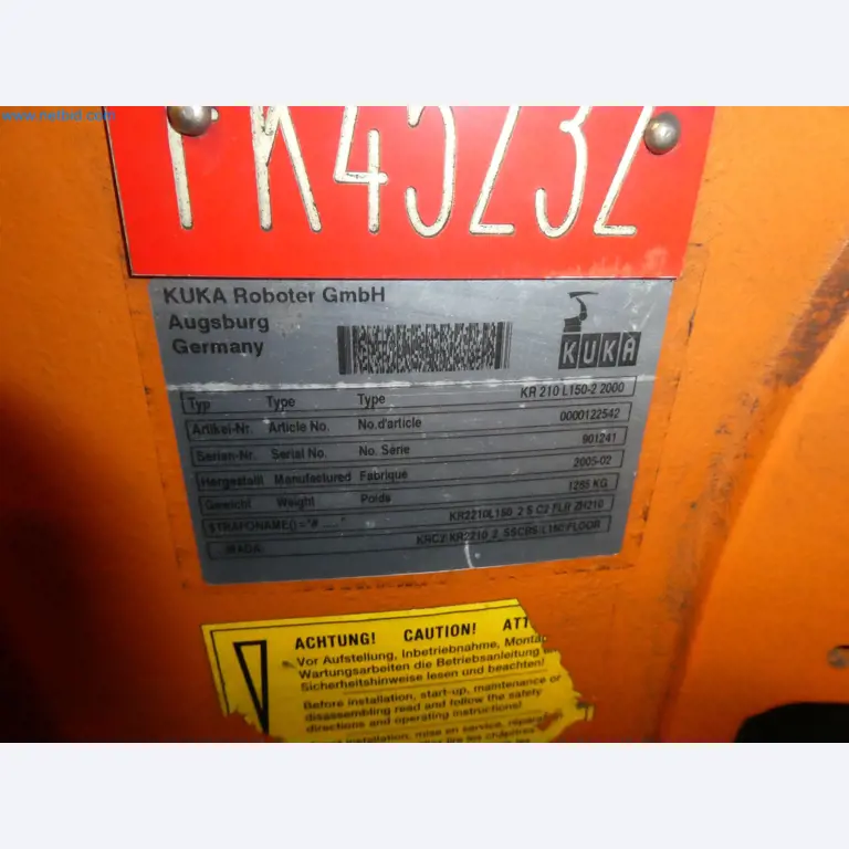 Robots, welding equipment and assembly accessories from the automotive industry-23