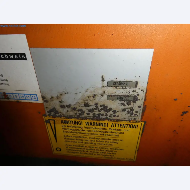 Robots, welding equipment and assembly accessories from the automotive industry-51