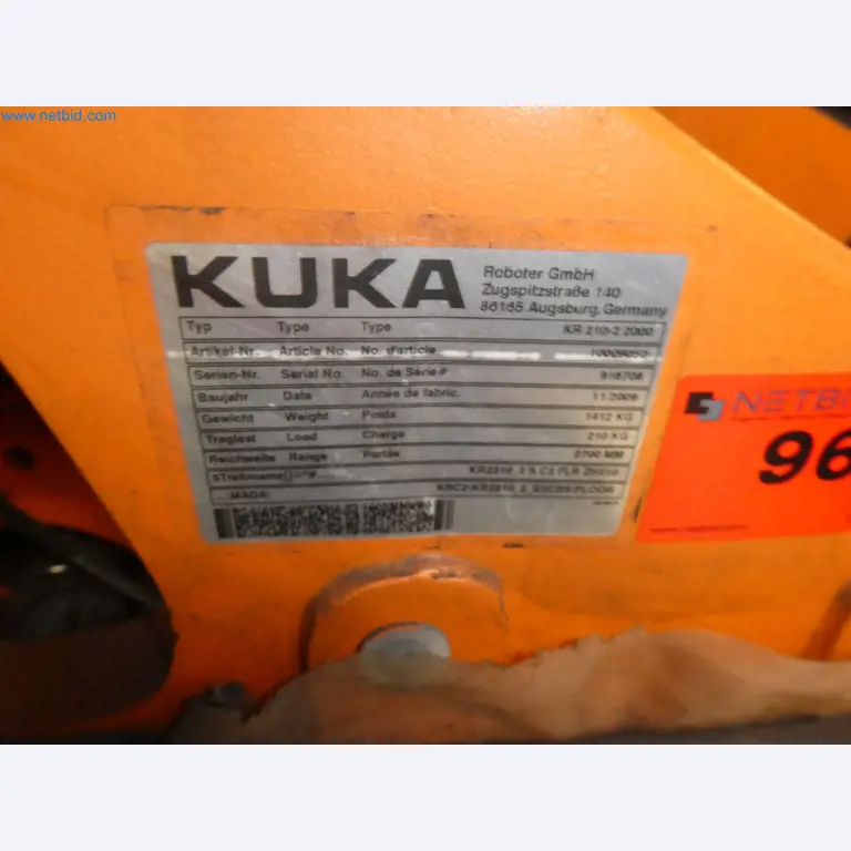 Robots, welding equipment and assembly accessories from the automotive industry-55