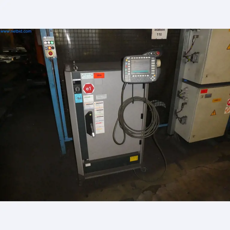 Robots, welding equipment and assembly accessories from the automotive industry-56