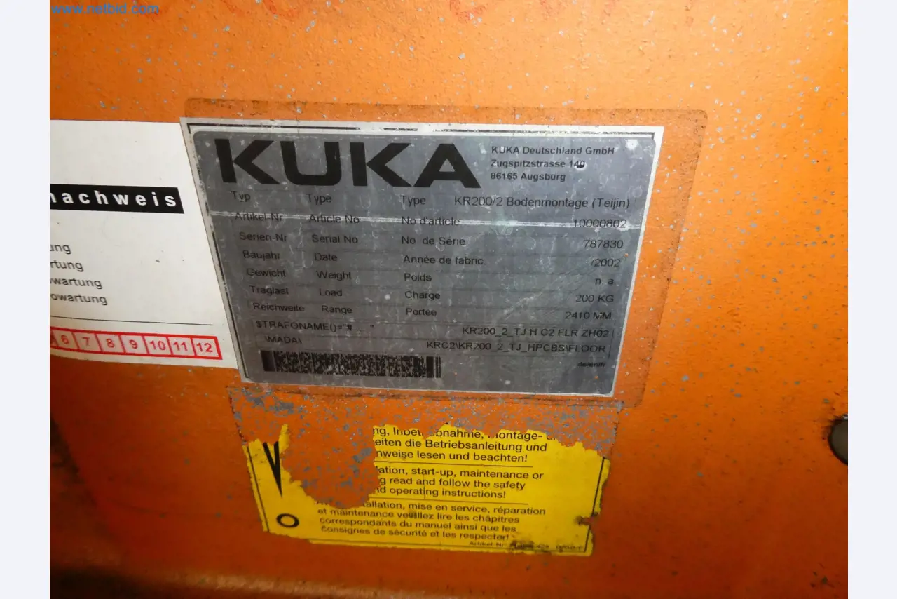 Robots, welding equipment and assembly accessories from the automotive industry-61