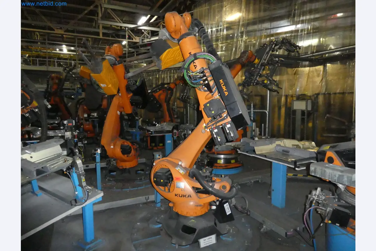 Robots, welding equipment and assembly accessories from the automotive industry-75