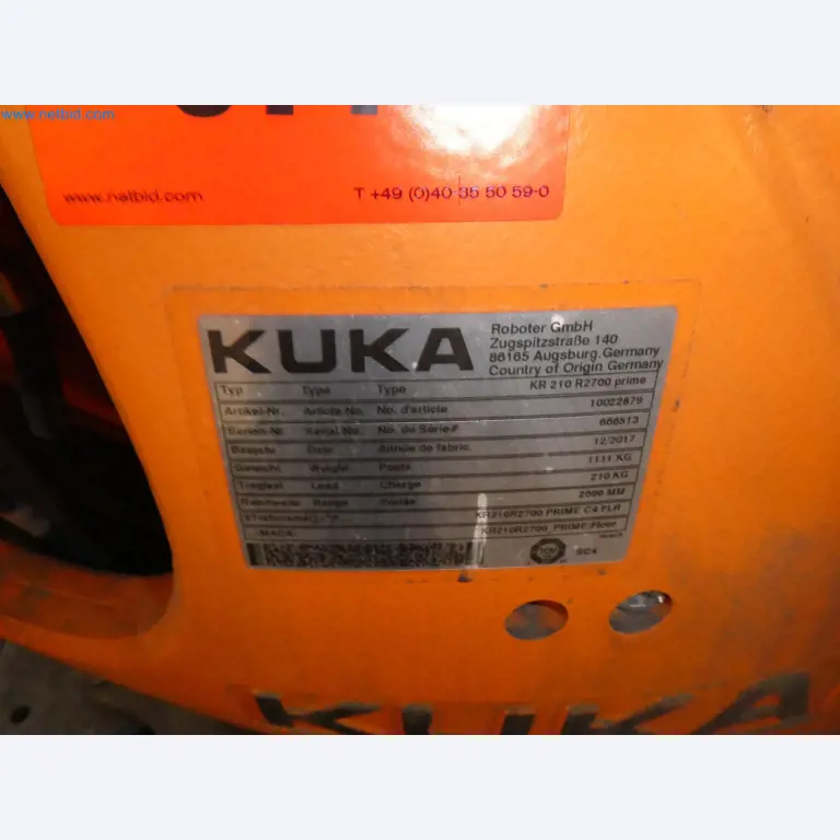 Robots, welding equipment and assembly accessories from the automotive industry-76