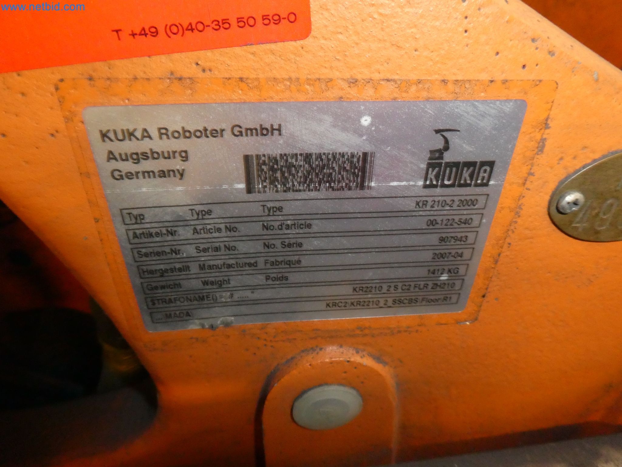 Robots, welding equipment and assembly accessories from the automotive industry-84