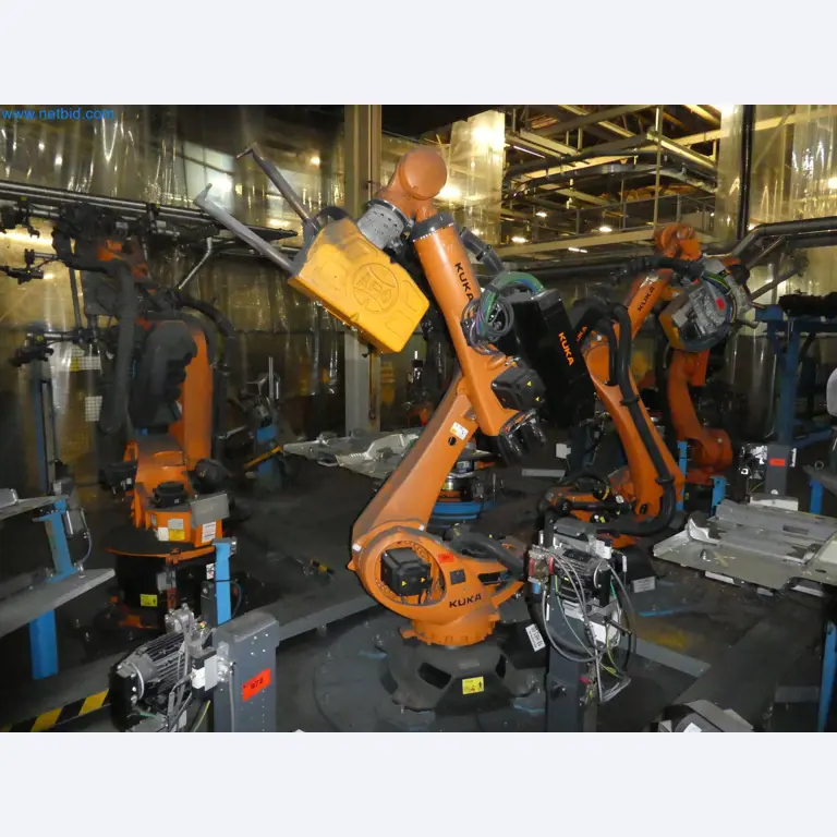 Robots, welding equipment and assembly accessories from the automotive industry-87