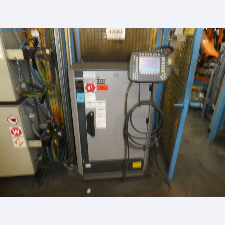 Robots, welding equipment and assembly accessories from the automotive industry-90