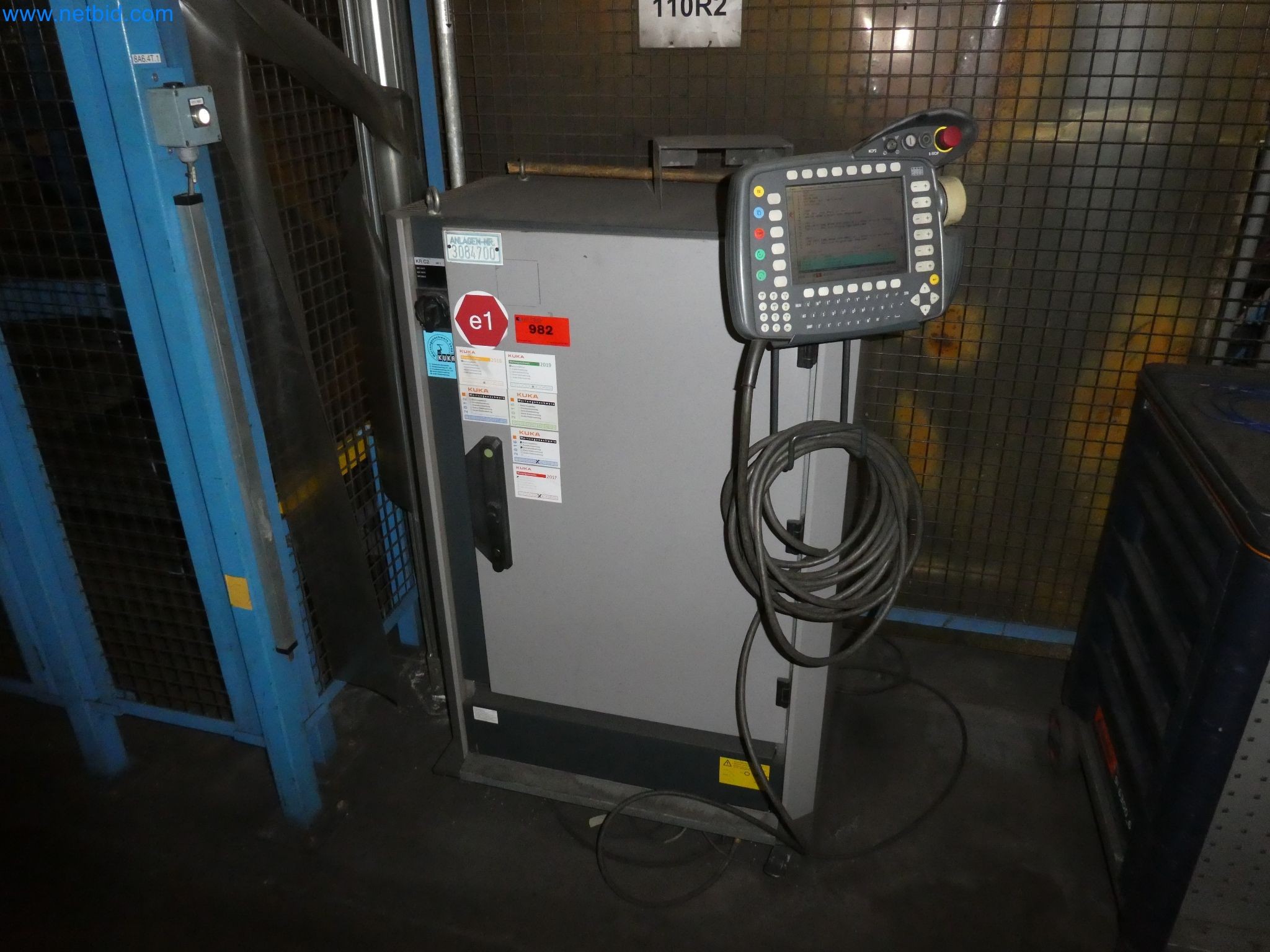 Robots, welding equipment and assembly accessories from the automotive industry-93