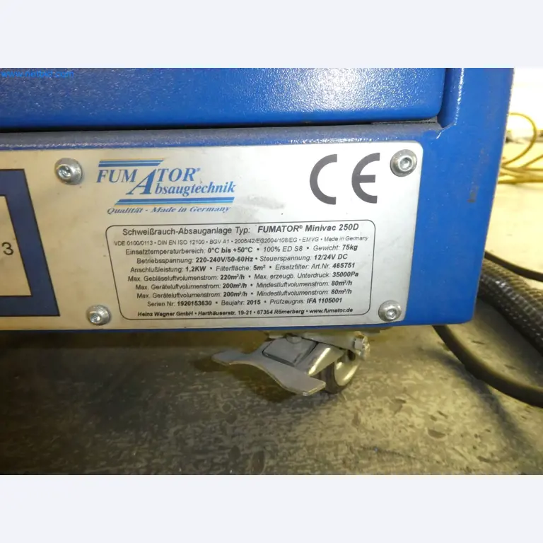 Roboti, varilna oprema in pripomočki za montažo iz avtomobilske industrije-6