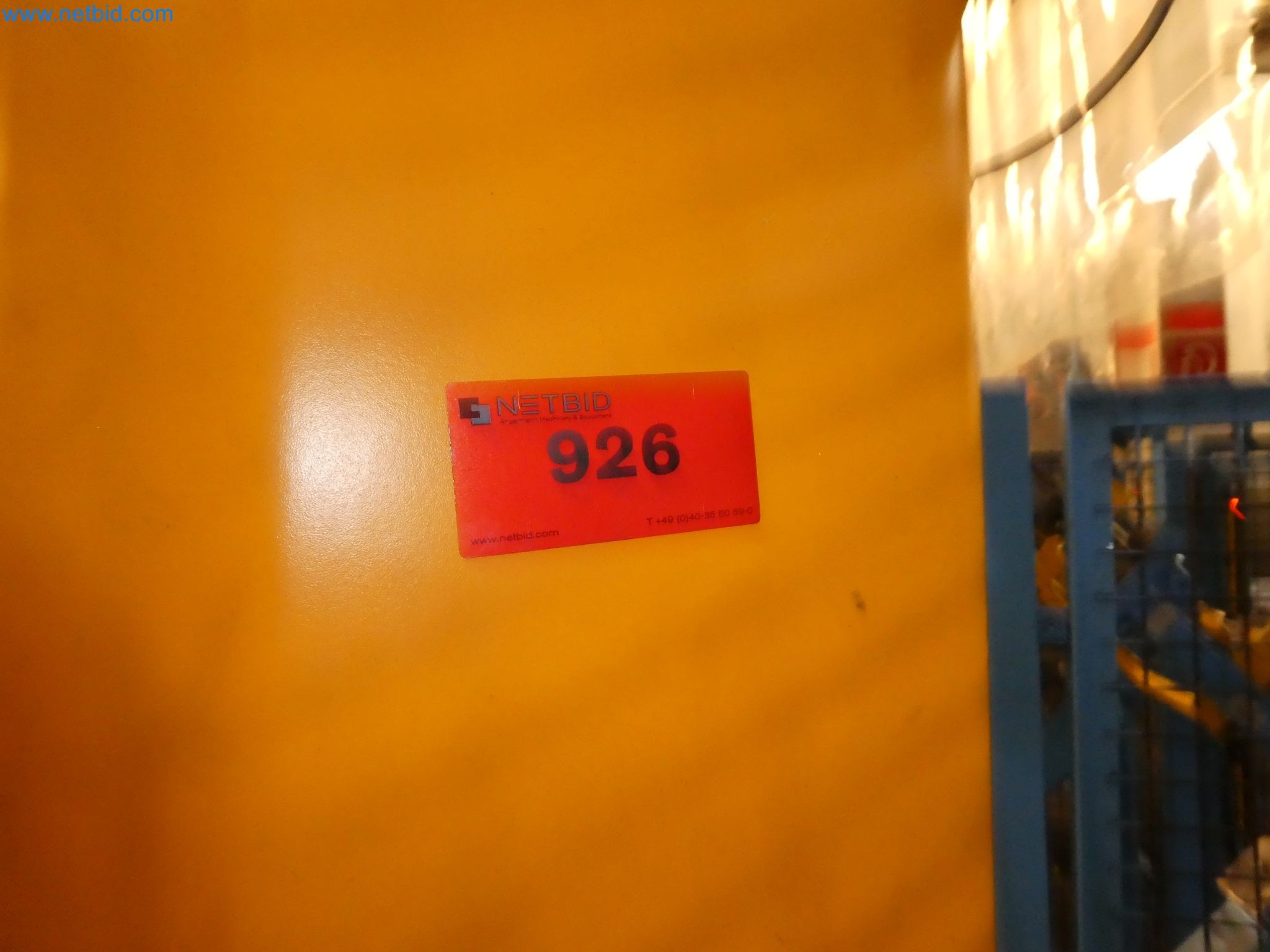 Robots, welding equipment and assembly accessories from the automotive industry-100