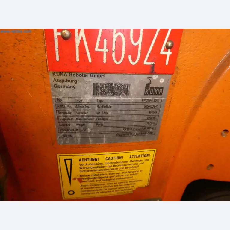 Robots, welding equipment and assembly accessories from the automotive industry-120