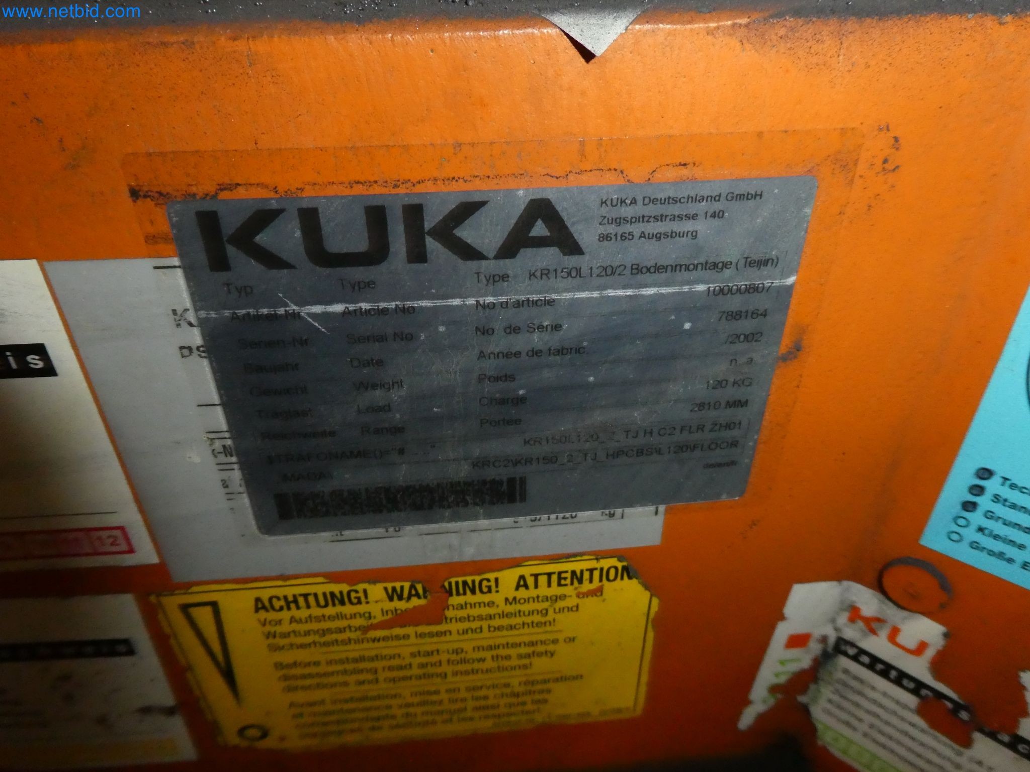 Robots, welding equipment and assembly accessories from the automotive industry-131