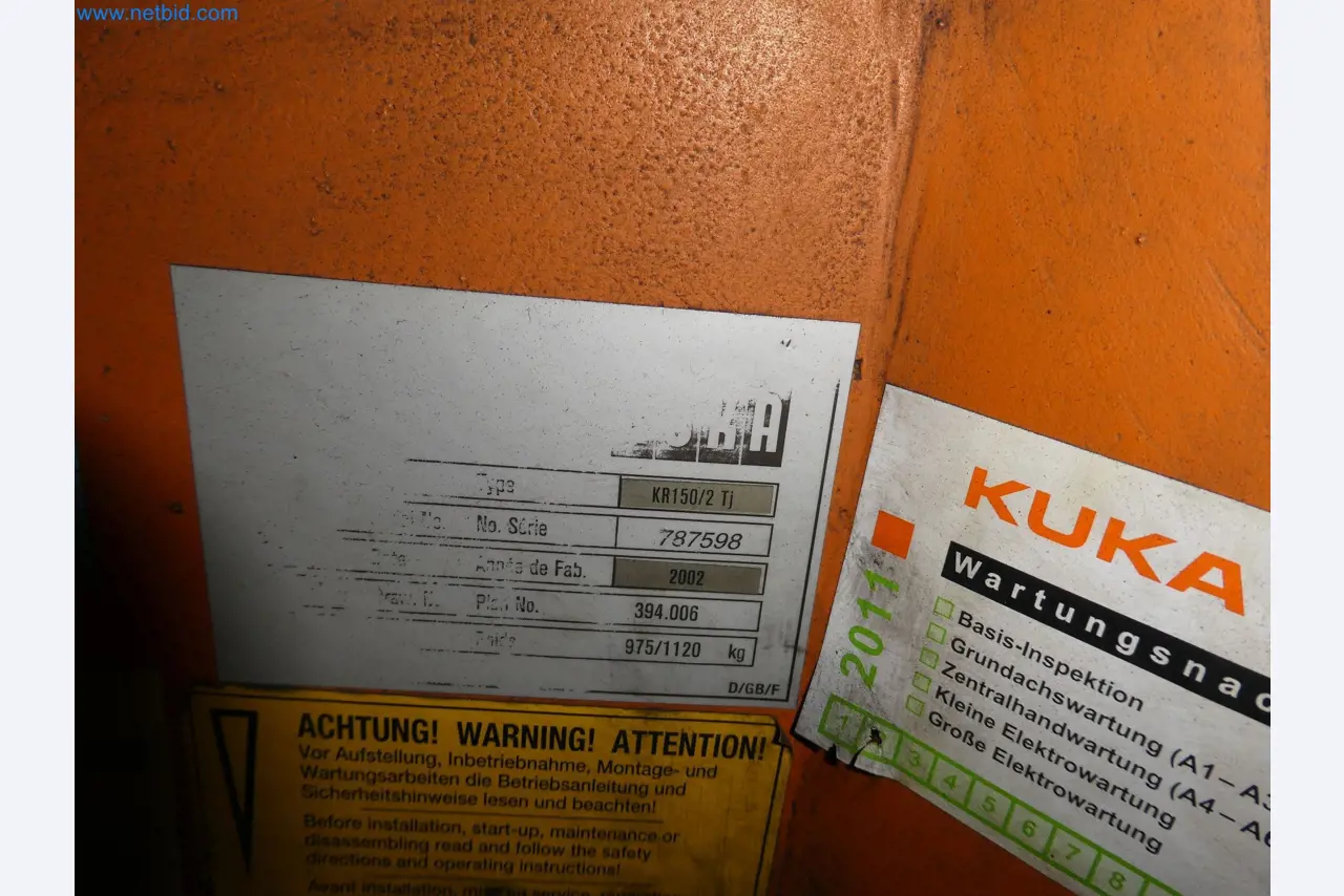 Robots, welding equipment and assembly accessories from the automotive industry-138