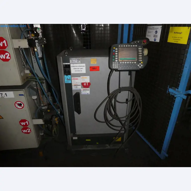 Robots, welding equipment and assembly accessories from the automotive industry-150