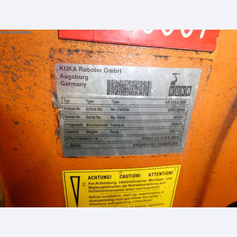 Robots, welding equipment and assembly accessories from the automotive industry-36