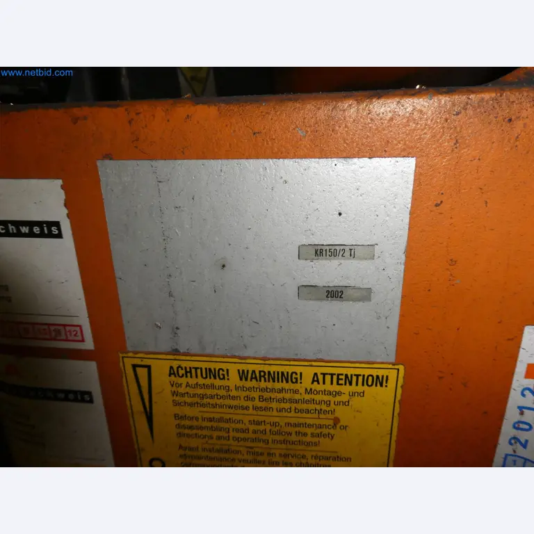 Robots, welding equipment and assembly accessories from the automotive industry-3