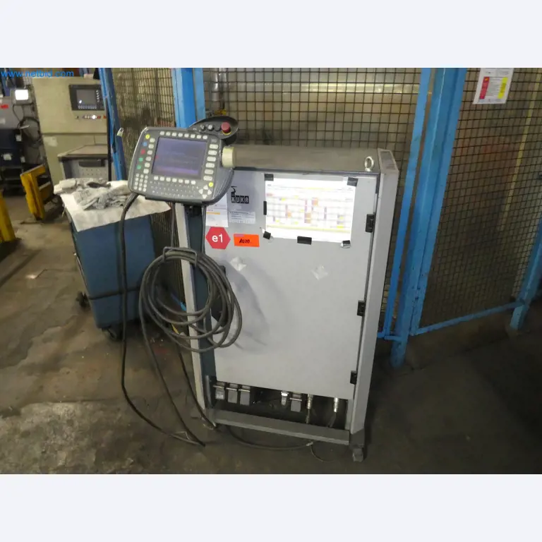 Robots, welding equipment and assembly accessories from the automotive industry-41