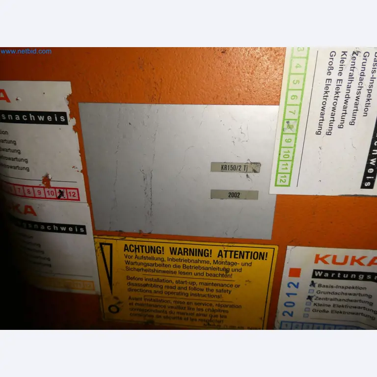 Robots, welding equipment and assembly accessories from the automotive industry-44