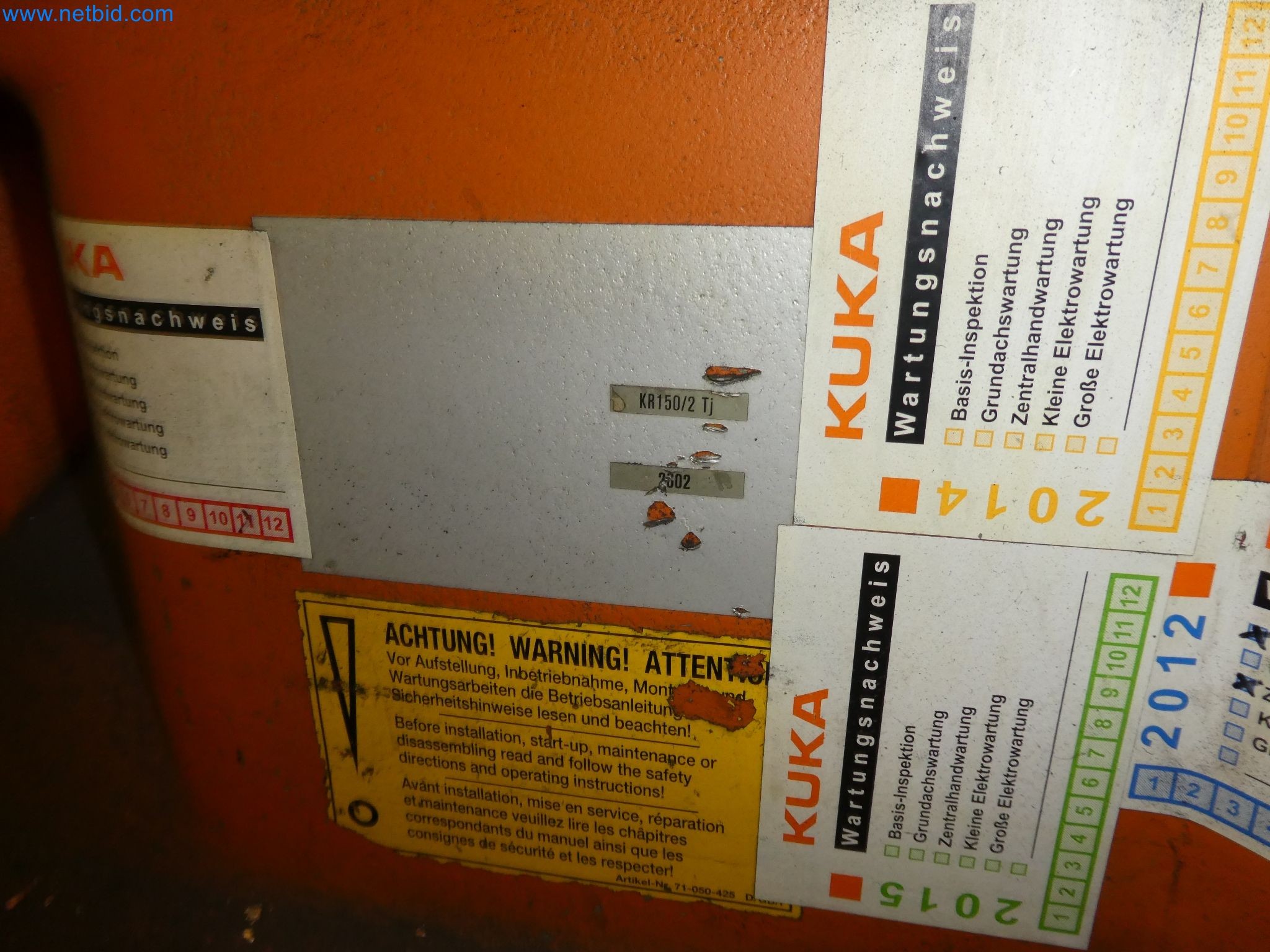 Robots, welding equipment and assembly accessories from the automotive industry-48