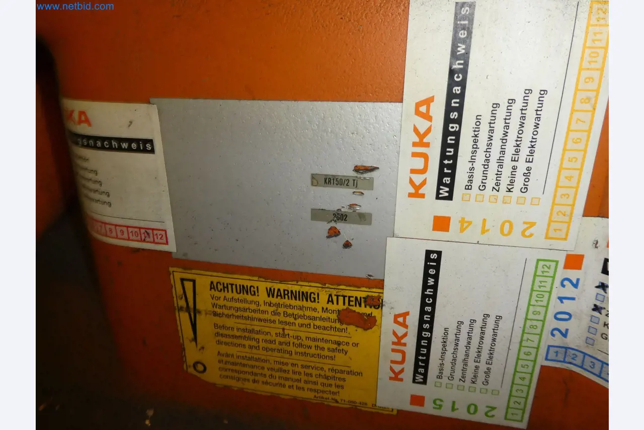 Robots, welding equipment and assembly accessories from the automotive industry-48