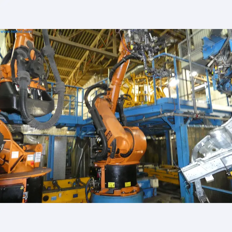 Robots, welding equipment and assembly accessories from the automotive industry-53