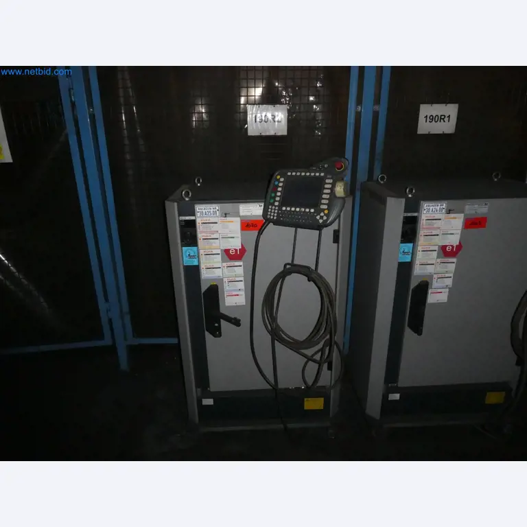 Robots, welding equipment and assembly accessories from the automotive industry-71