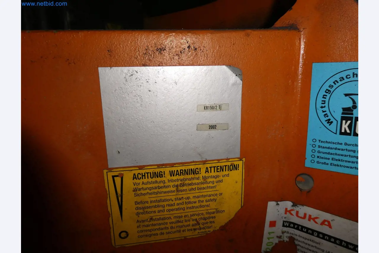 Robots, welding equipment and assembly accessories from the automotive industry-79