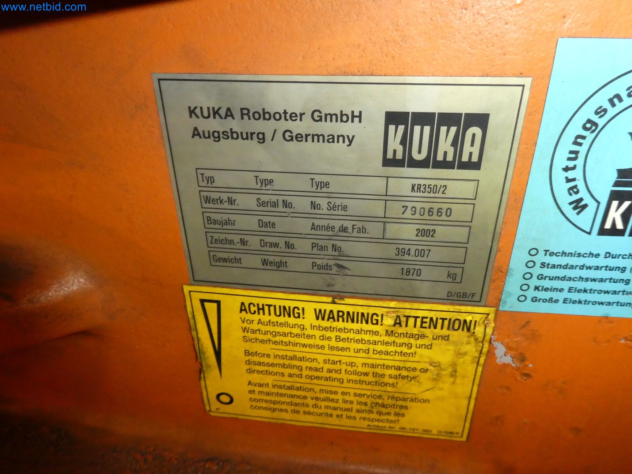 Robots, welding equipment and assembly accessories from the automotive industry-7