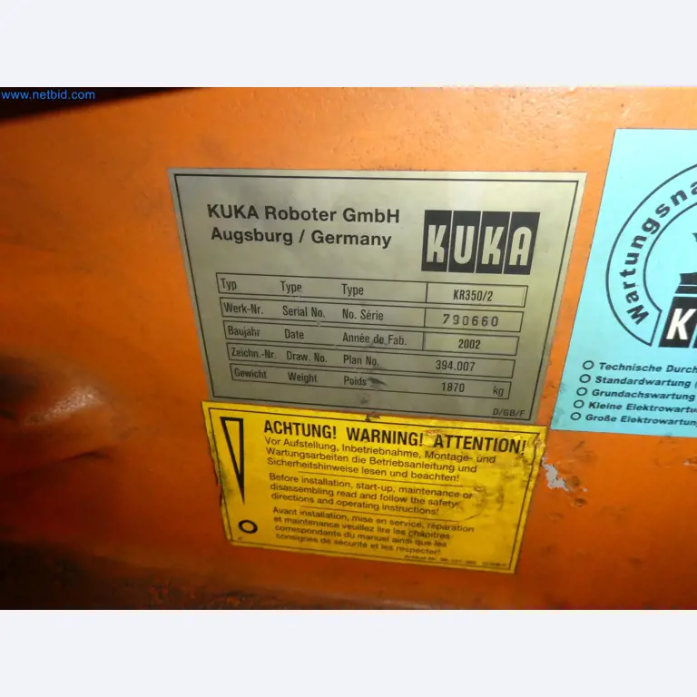 Robots, welding equipment and assembly accessories from the automotive industry-7