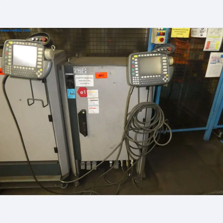 Robots, welding equipment and assembly accessories from the automotive industry-8