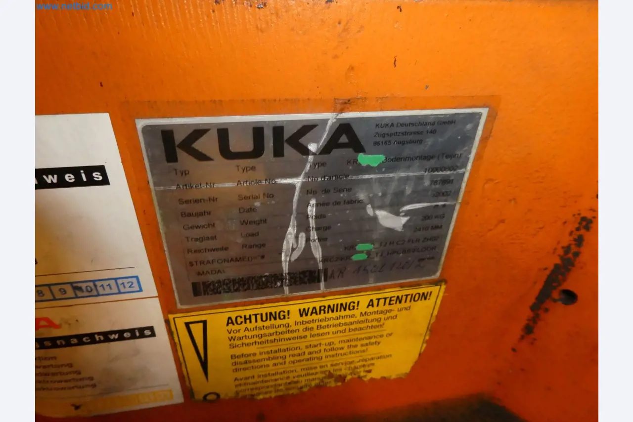 Robots, welding equipment and assembly accessories from the automotive industry-97