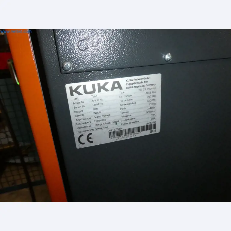 Robots, welding equipment and assembly accessories from the automotive industry-100