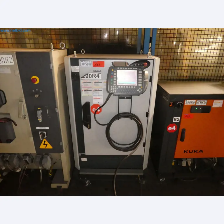 Robots, welding equipment and assembly accessories from the automotive industry-26