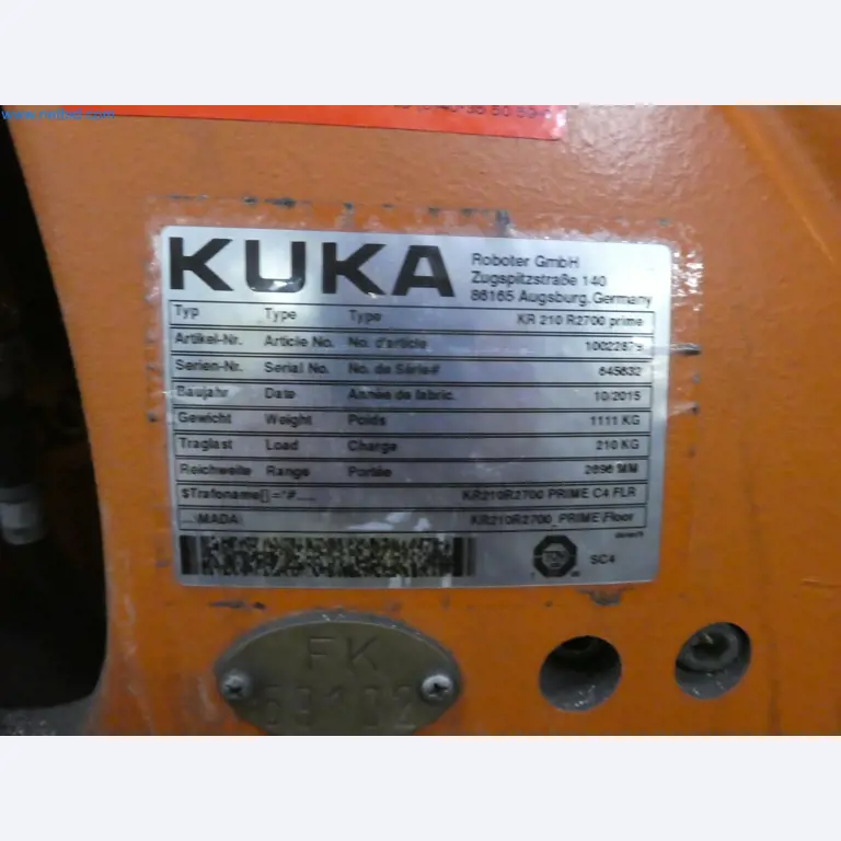 Robots, welding equipment and assembly accessories from the automotive industry-35