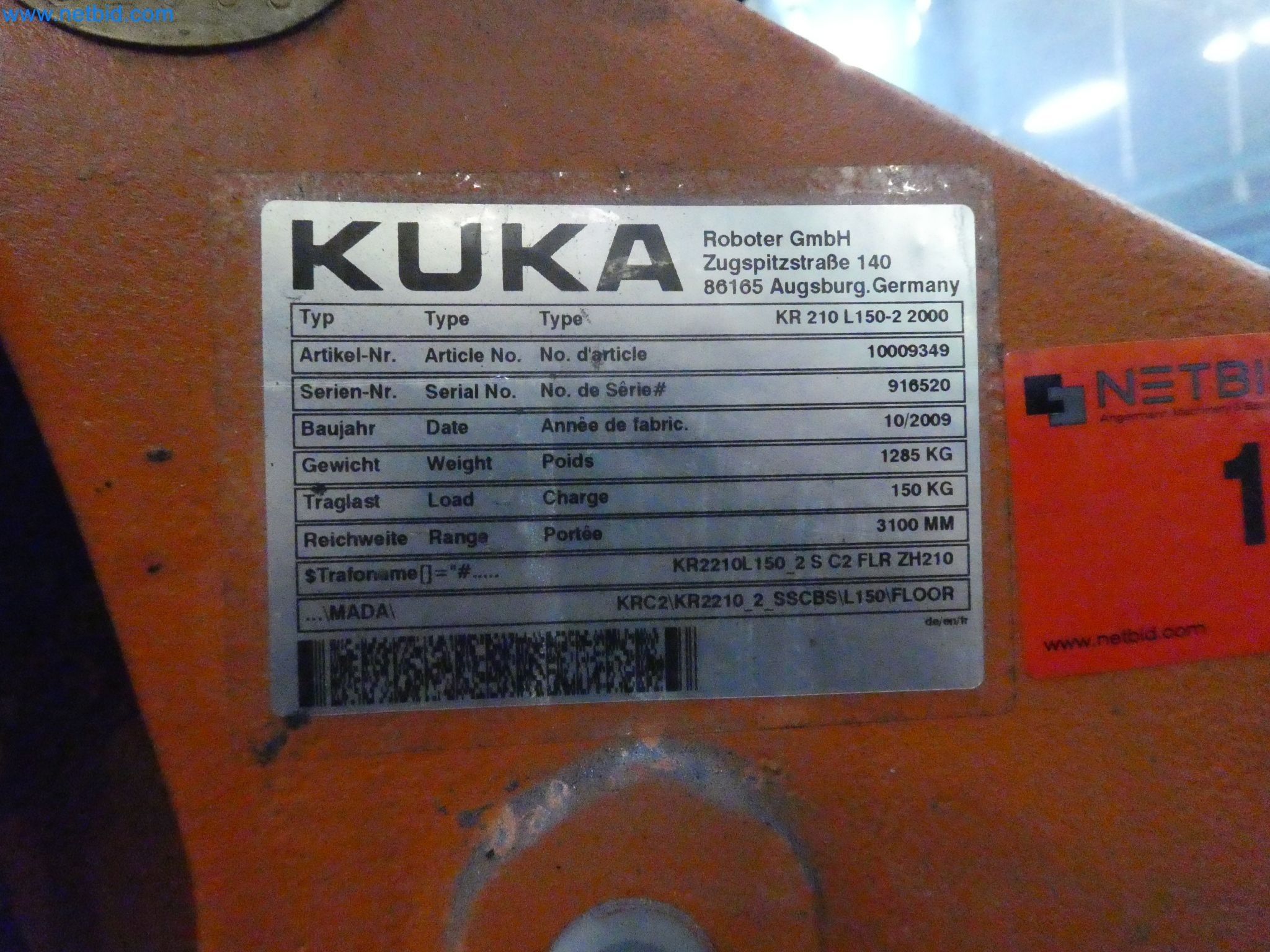 Robots, welding equipment and assembly accessories from the automotive industry-45