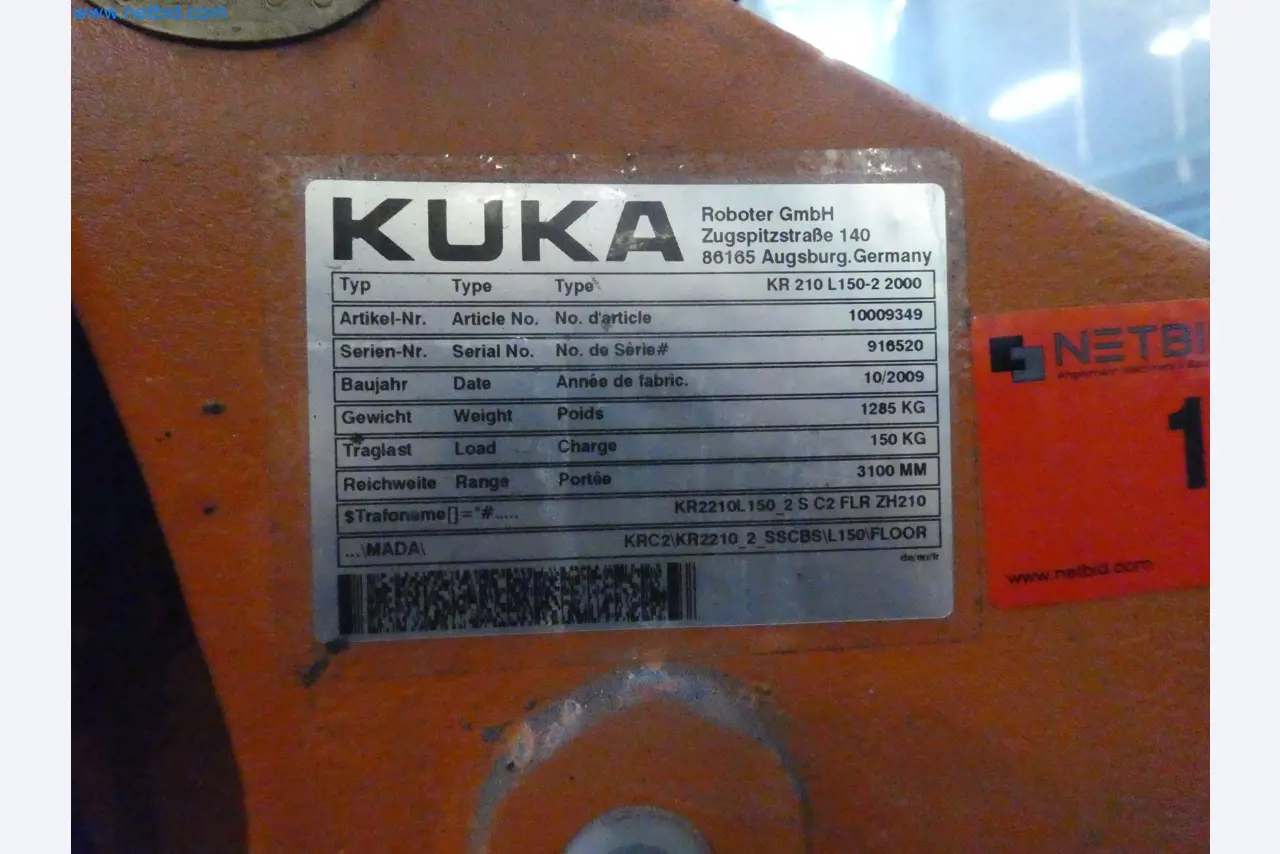 Robots, welding equipment and assembly accessories from the automotive industry-45