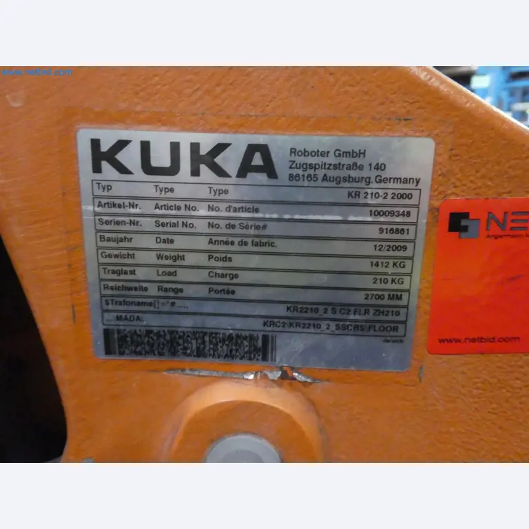 Robots, welding equipment and assembly accessories from the automotive industry-68