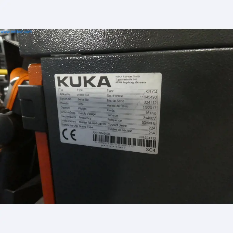 Robots, welding equipment and assembly accessories from the automotive industry-69