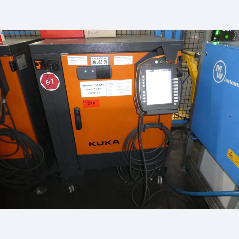 Robots, welding equipment and assembly accessories from the automotive industry-70