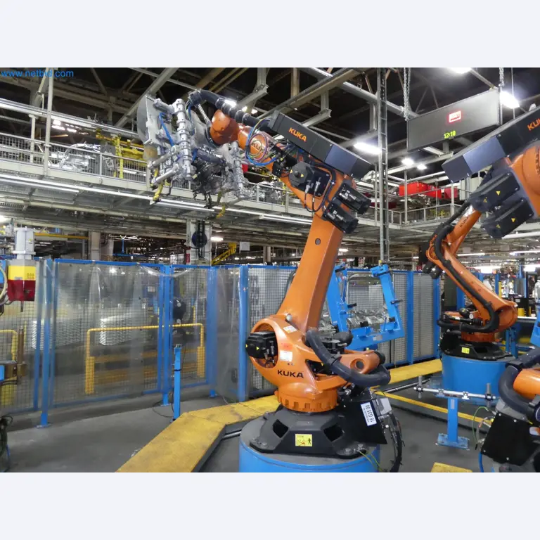Robots, welding equipment and assembly accessories from the automotive industry-77