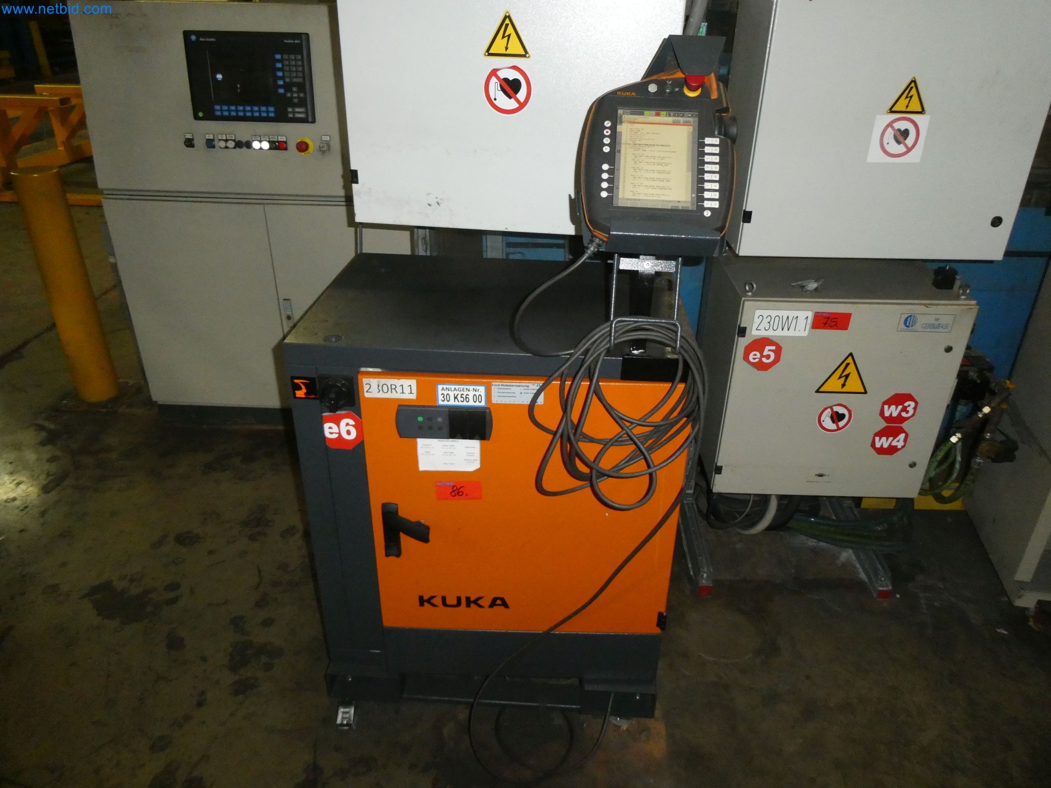 Robots, welding equipment and assembly accessories from the automotive industry-91