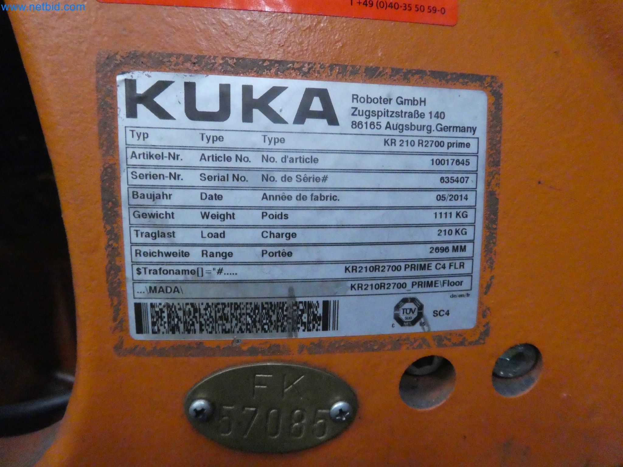 Robots, welding equipment and assembly accessories from the automotive industry-93