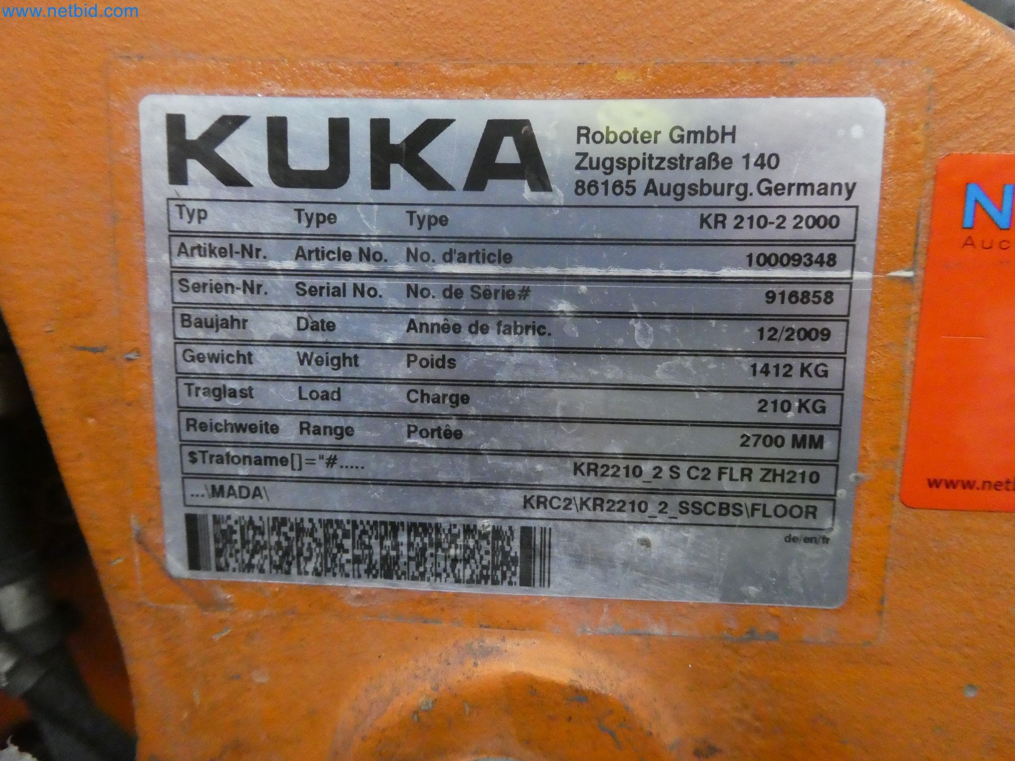 Robots, welding equipment and assembly accessories from the automotive industry-94