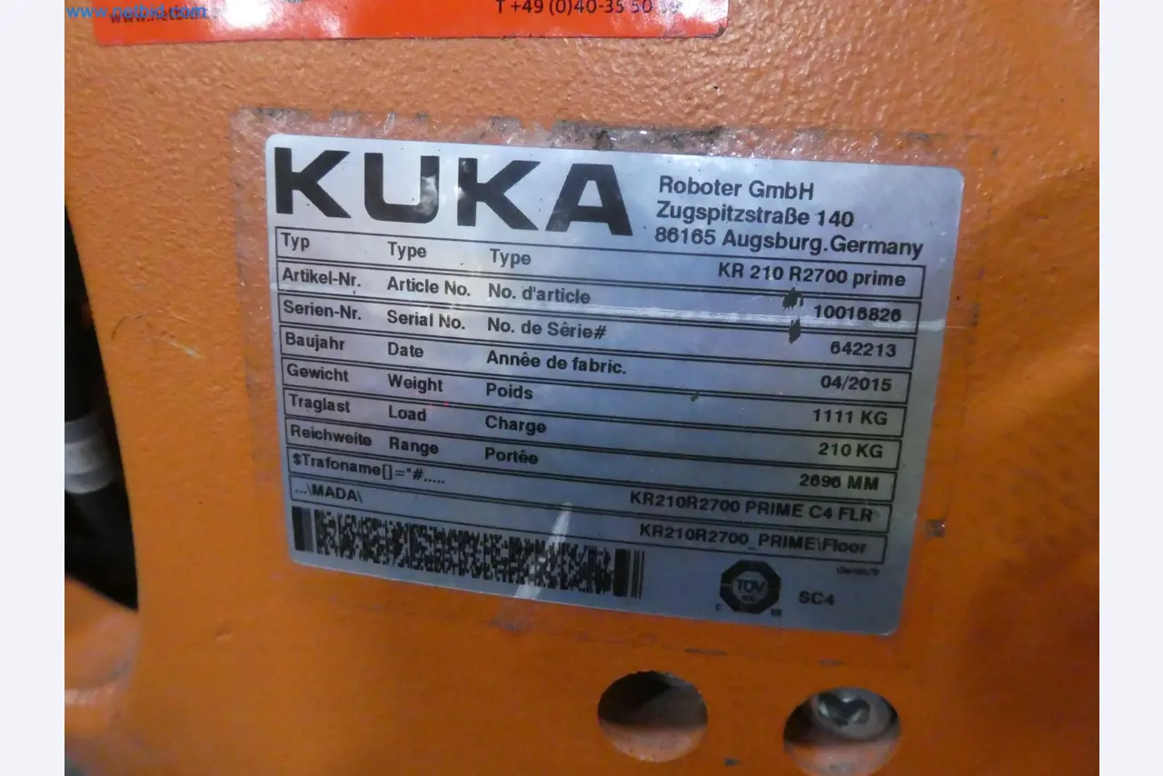 Robots, welding equipment and assembly accessories from the automotive industry-98