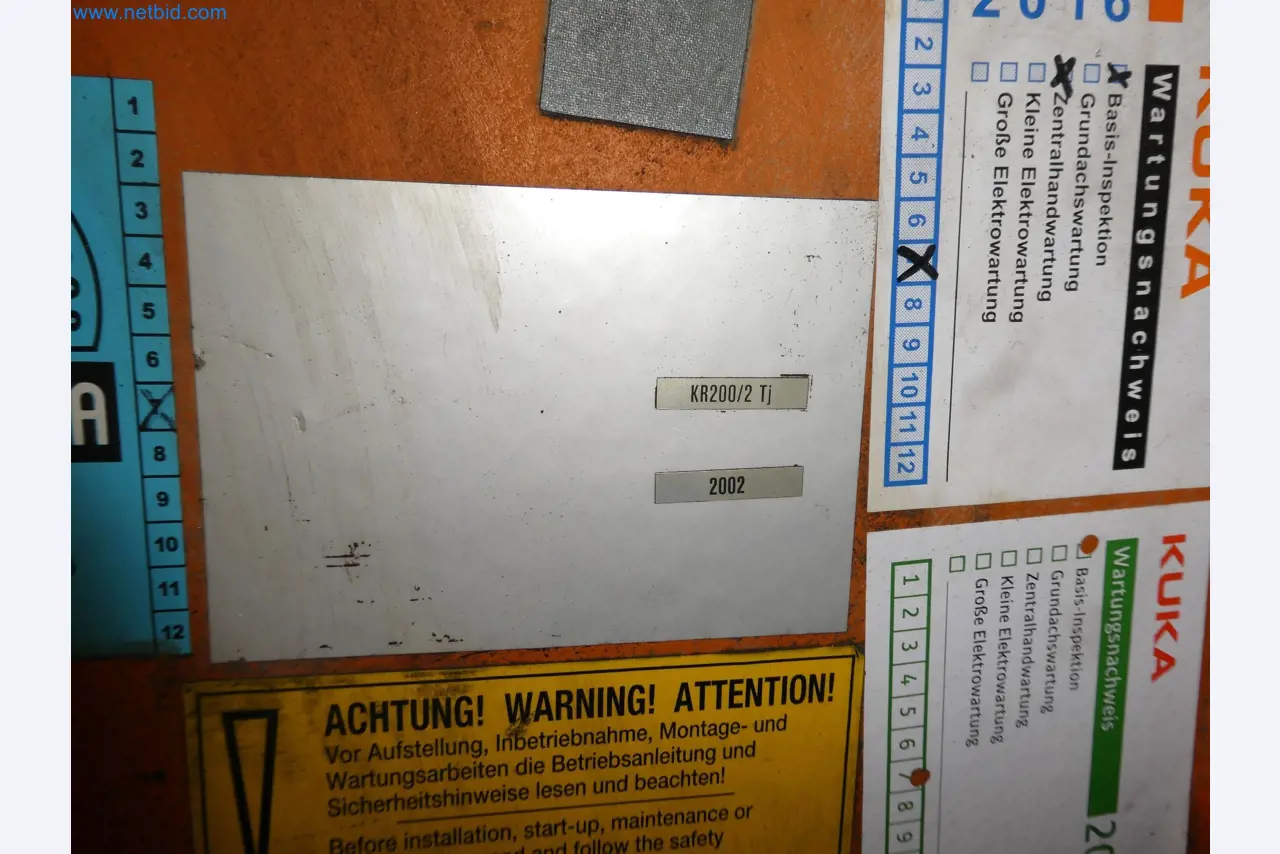 Robots, welding equipment and assembly accessories from the automotive industry-21