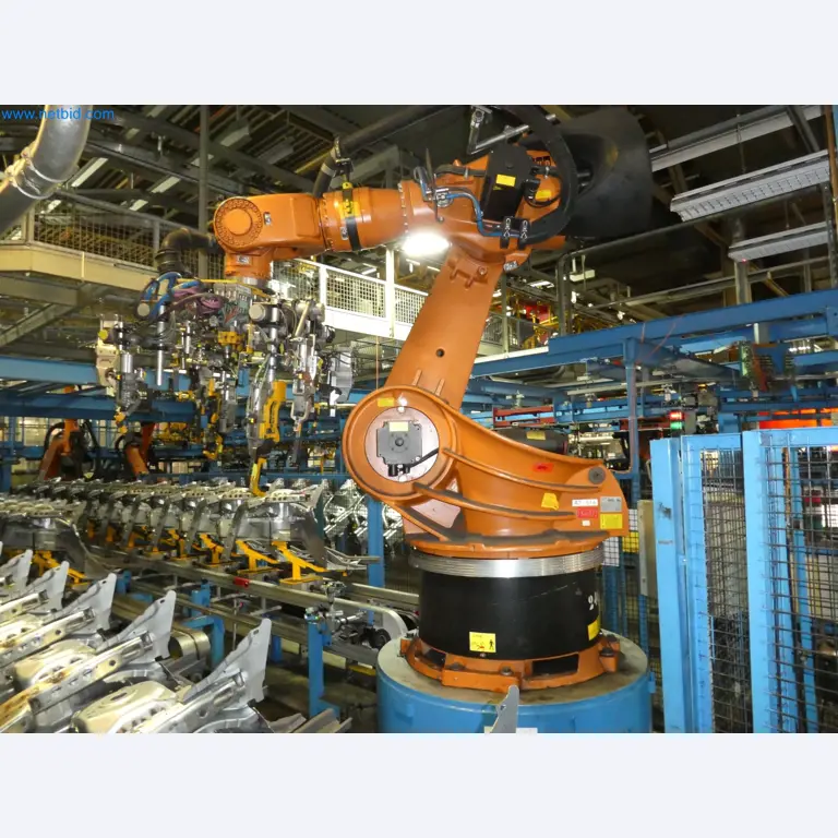 Robots, welding equipment and assembly accessories from the automotive industry-24