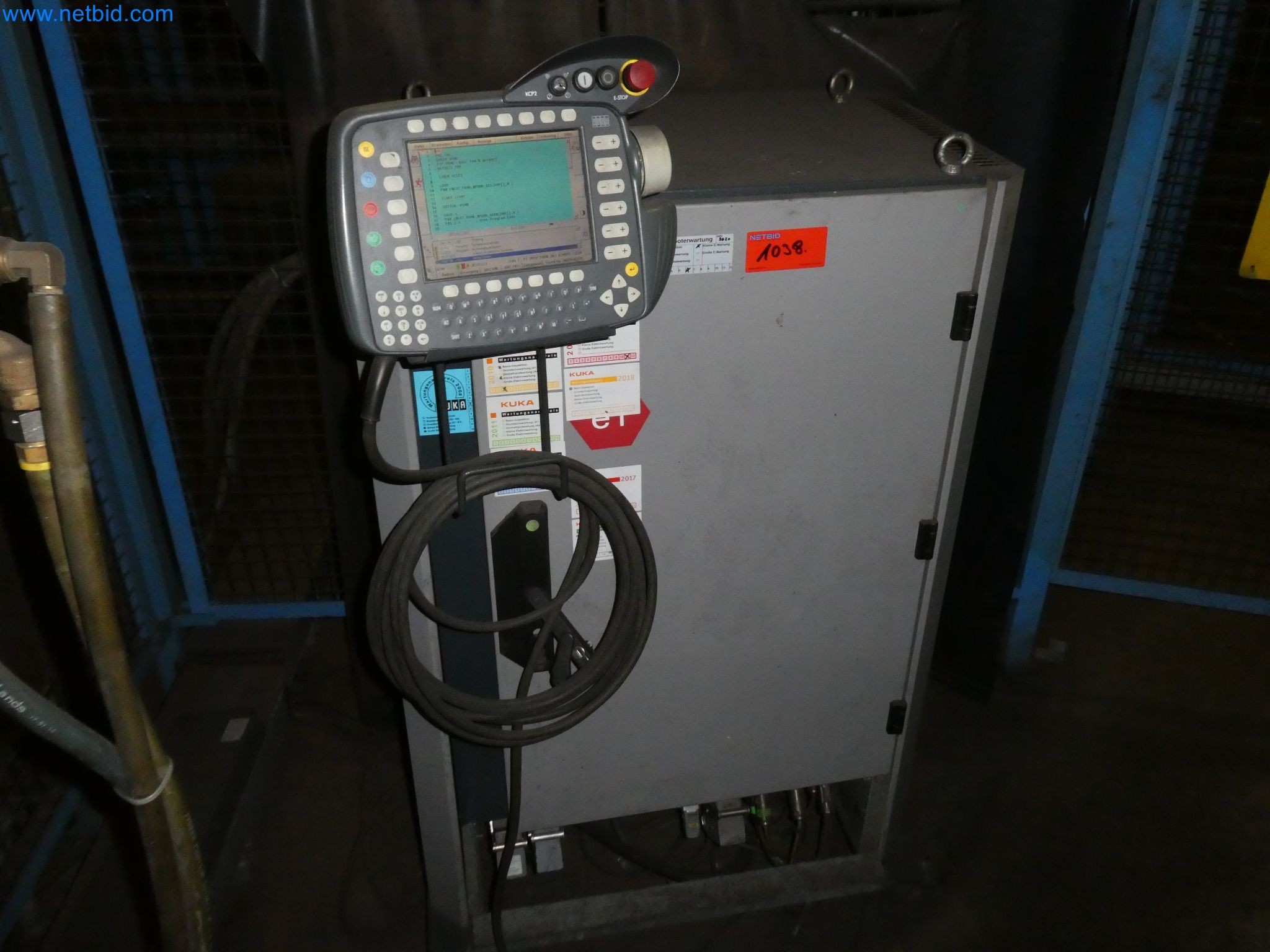 Robots, welding equipment and assembly accessories from the automotive industry-25