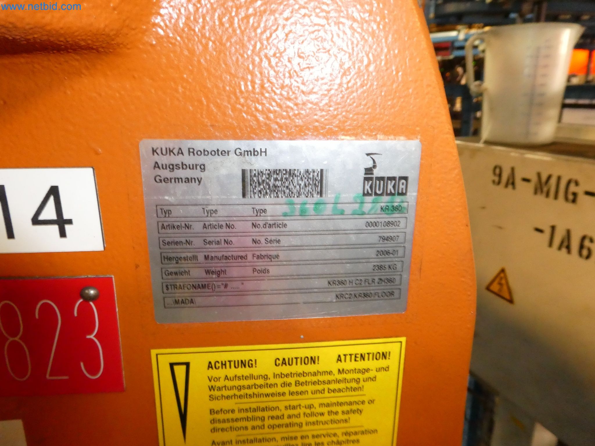 Robots, welding equipment and assembly accessories from the automotive industry-27