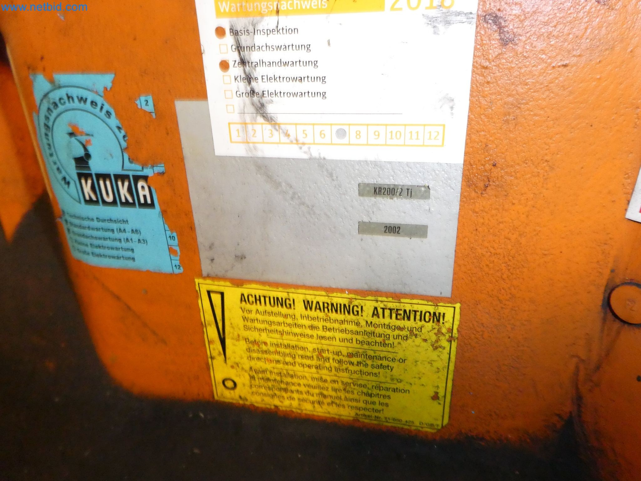 Robots, welding equipment and assembly accessories from the automotive industry-2